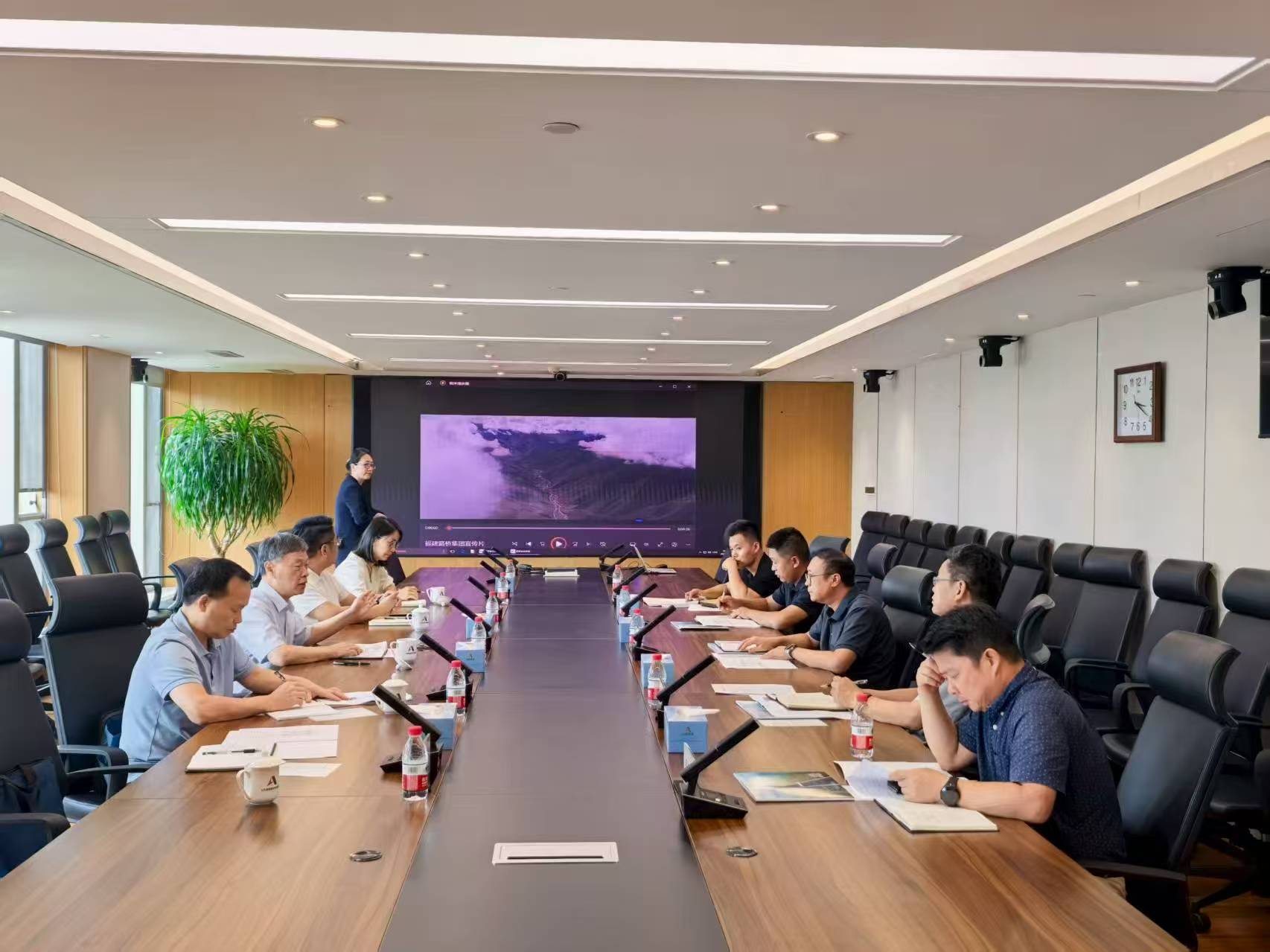 常务副总鲍林一行赴山东高速建管集团共谋深化合作新篇